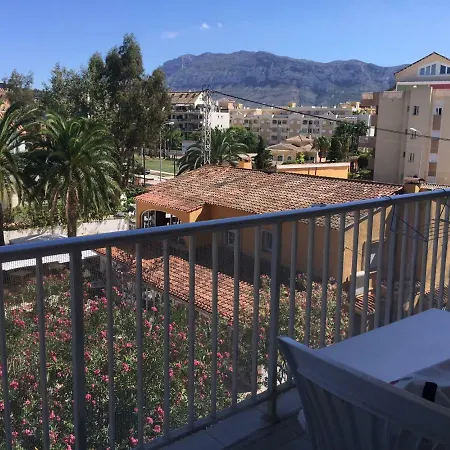 Primera Linea De Playa A 1km Del Puerto De Apartamento Dénia
